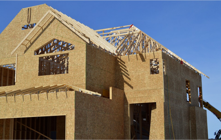 hiring a roofing contactor for a roofing project